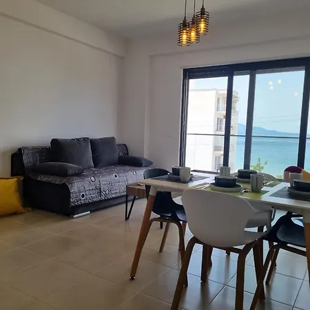 Modern Sea View *