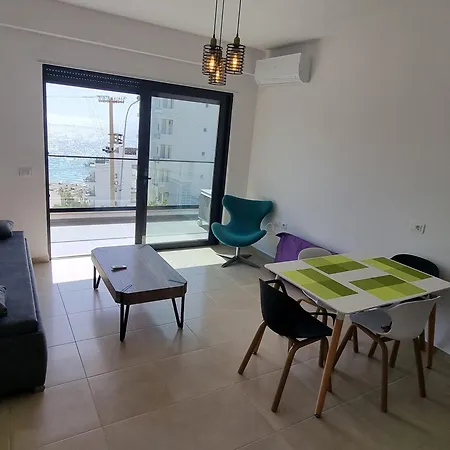 Apartamento Modern Sea View *